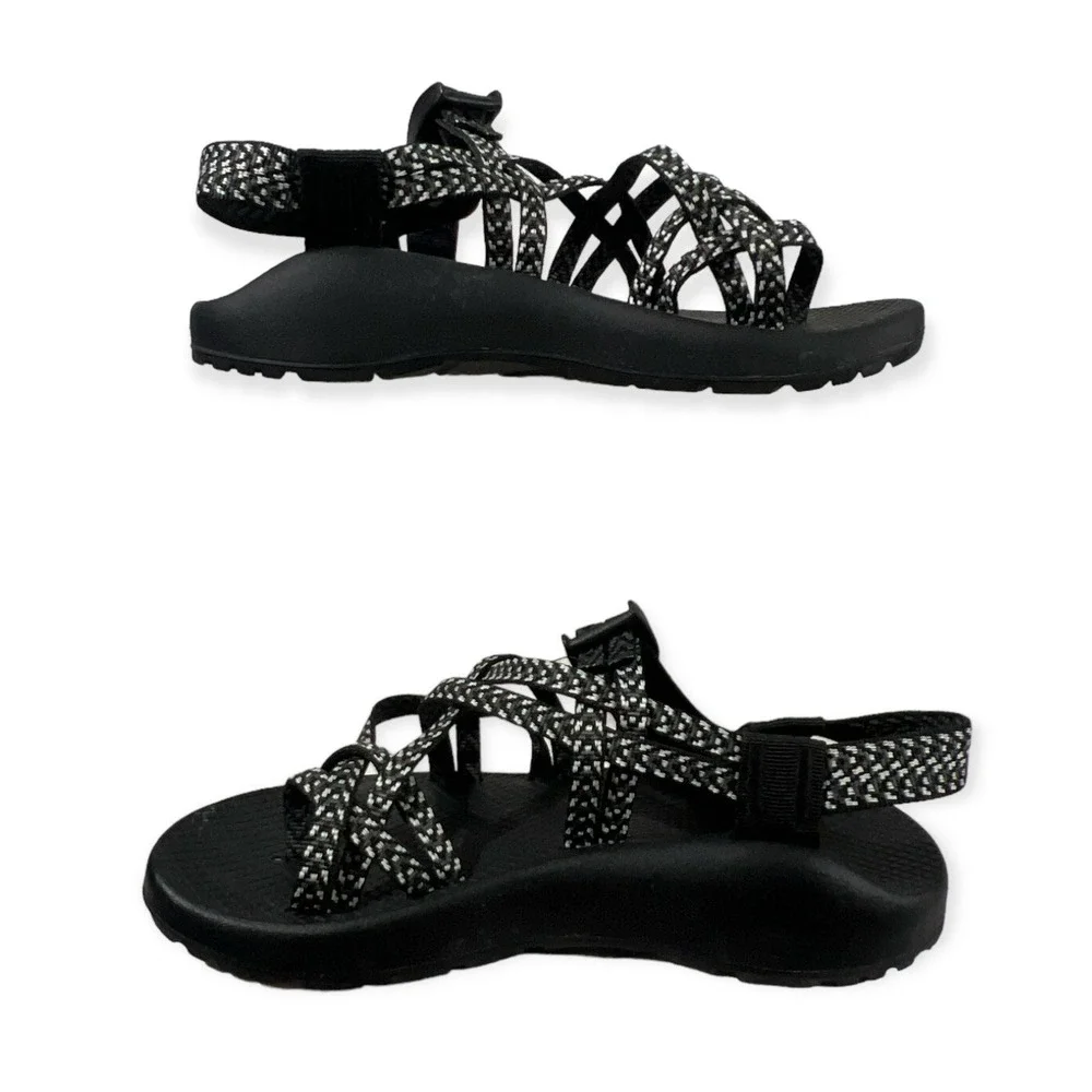 Chaco Women's Z/Cloud X2 Sandal Women's Size 6 Black White‎ EUC S1-34
